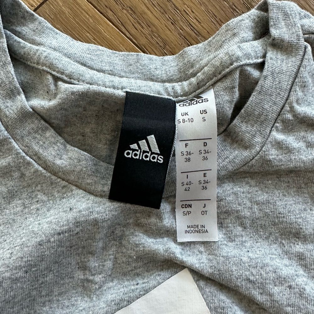 Adidas Tank Top - Picture 2 of 4